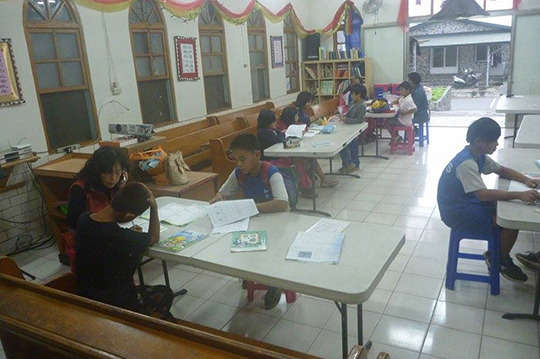 邀您舉起溫暖與愛的火把，照亮弱勢孩童及少年前方的道路！