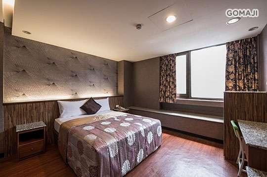 近鳳山中山路夜市，生活機能優越，超值優惠雙人住宿專案