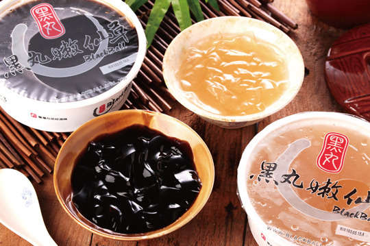 每桶只要50元起(免运费),即可享有黑丸嫩仙草〈四桶/八桶,口味可选:嫩