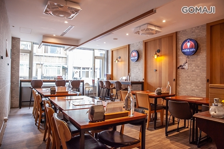 Misha Caffe X Pizzeria