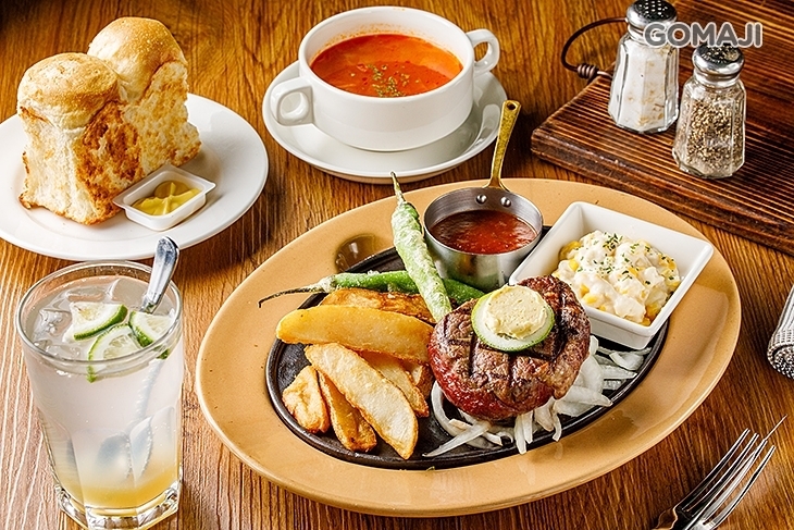 Royal Host樂雅樂家庭餐廳