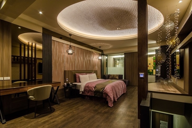 台中-合樂精品汽車旅館