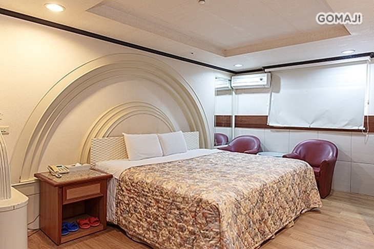 桃園-良友商務飯店