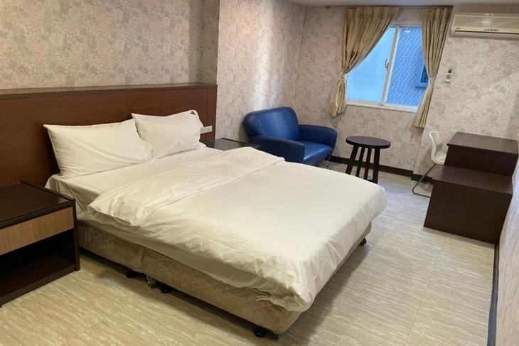 台北-​苓旅(站前館)