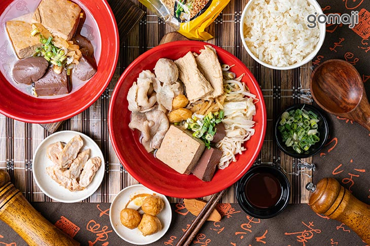 3鼎紅 麻辣鴨血臭豆腐(板橋裕民店)