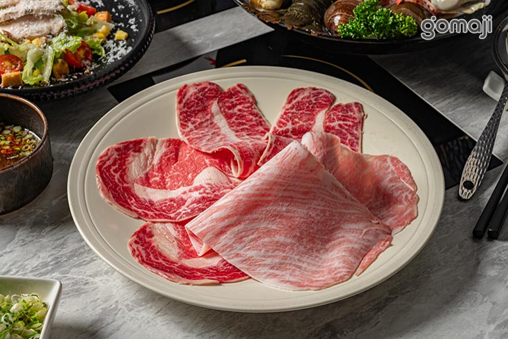 自然風精品火鍋｜火鍋 × 活海鮮 × 日本料理