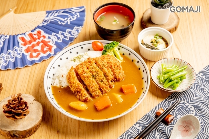 藏金_安平貓小巴