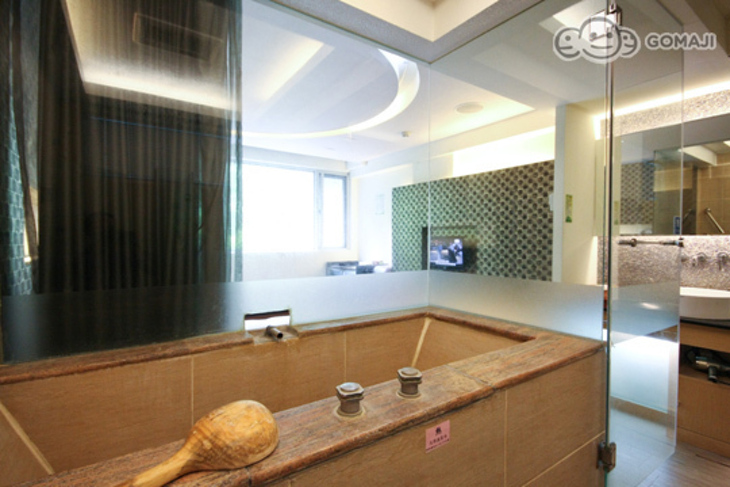 南投-廬山園游泳池大飯店