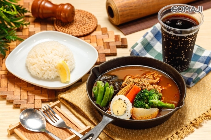 銀兔湯咖哩(誠品北車店)