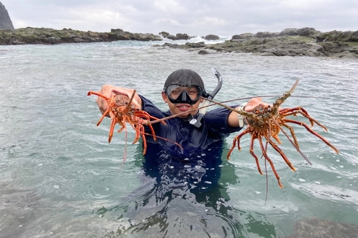 水上活動暢玩 龍蝦島抓龍蝦體驗一日遊