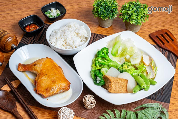 8號食堂敬賀呷(信義店)