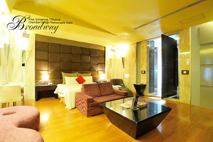 百老匯MOTEL(中壢館)