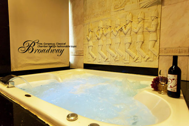 百老匯MOTEL(中壢館)