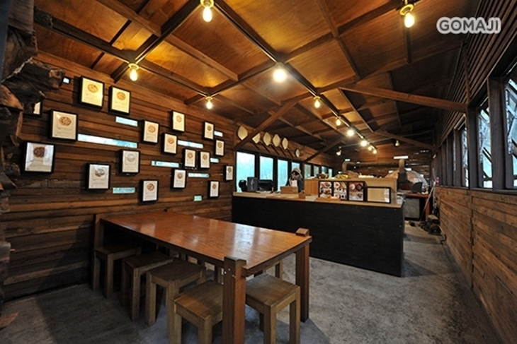 Family Pizza手工柴燒窯烤披薩(竹北高鐵六家店)