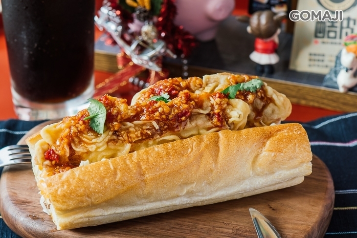 酷皮 脆燒肉潛艇堡