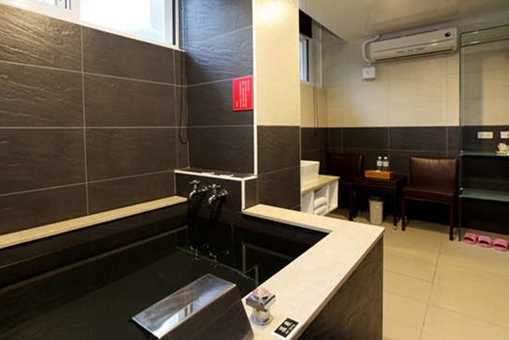 烏來山水妍溫泉會館