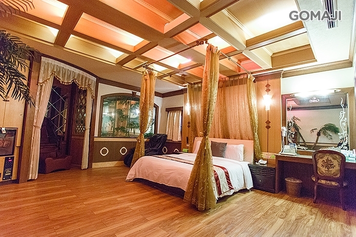 桃園-天鵝湖SPA汽車旅館