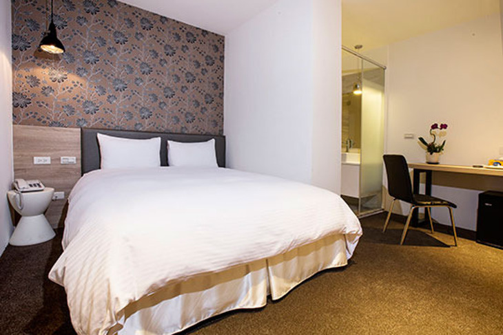 台北-皇后旅店二館