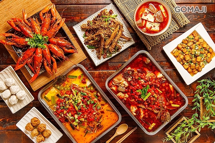 魚紅苑(重慶烤魚)