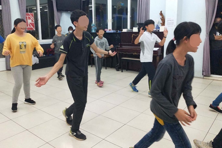 圓弱勢孩童的舞蹈夢