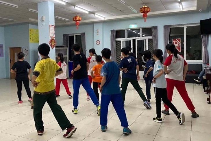 圓弱勢孩童的舞蹈夢