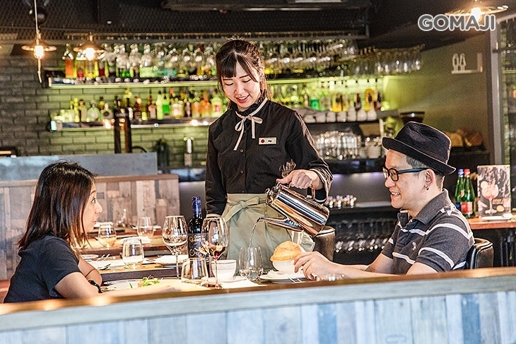 À Point Steak & Bar 艾朋牛排餐酒館