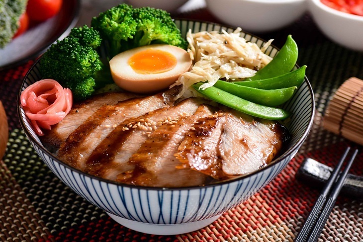 爆丼日式燒肉丼飯專賣店