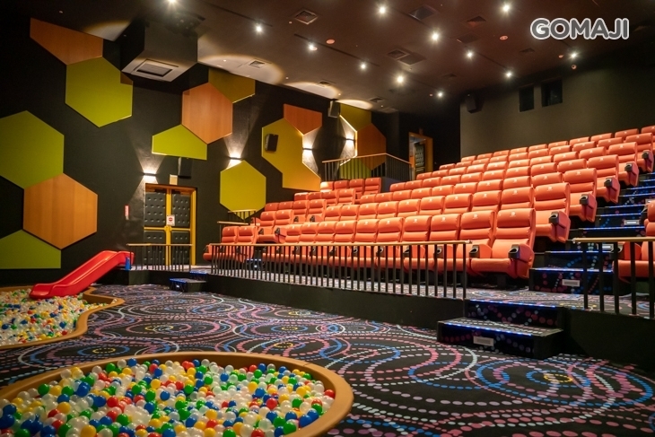 喜樂時代影城(高雄總圖店)