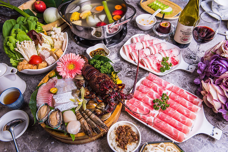 鐤極宴和牛海鮮鍋物