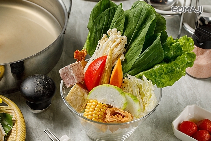 鐤極宴和牛海鮮鍋物