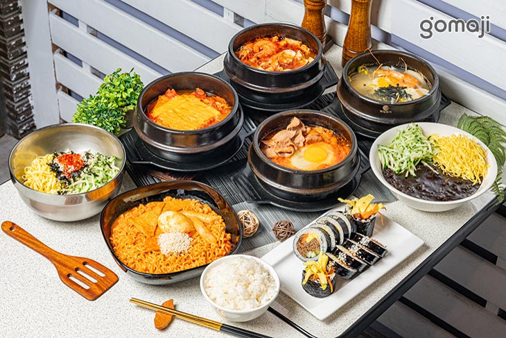 New momo 韓式飯捲、韓式鍋物專賣店(師大店)