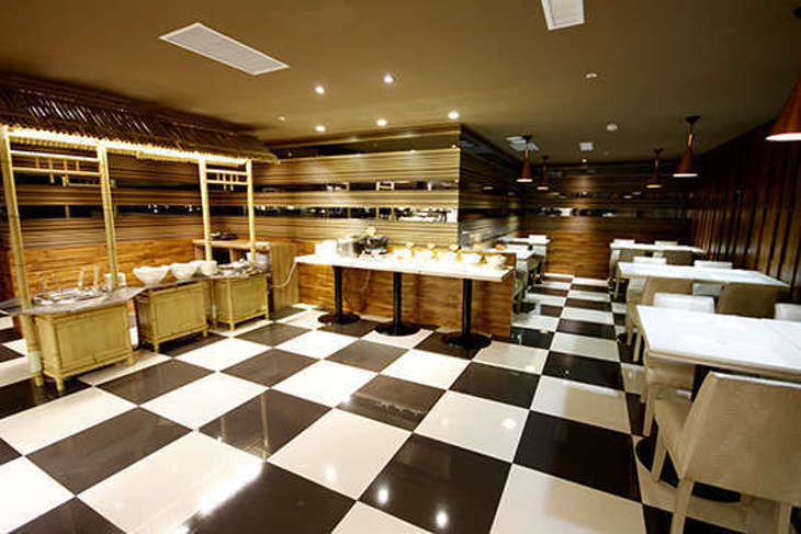 康橋大飯店-三多商圈館