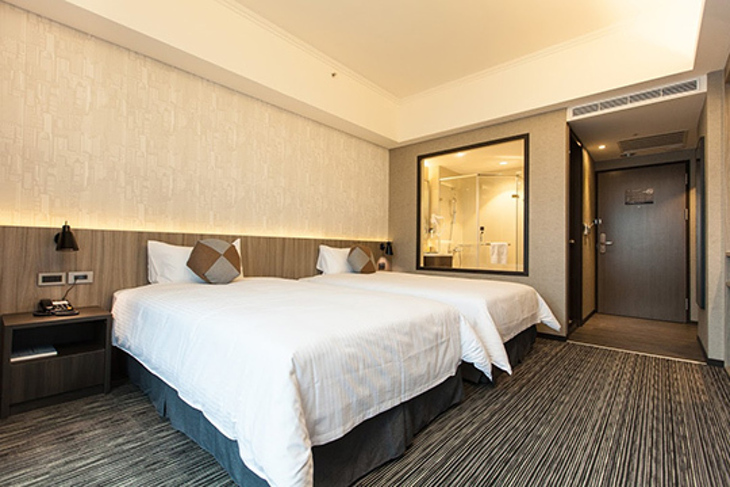 F HOTEL 愛河館