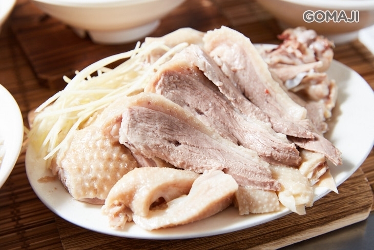 舜發鵝肉蒸的鮮龍蝦海鮮粥