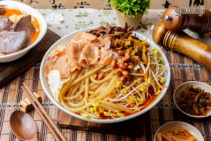 滿川香麻辣燙 螺螄粉(石牌店)