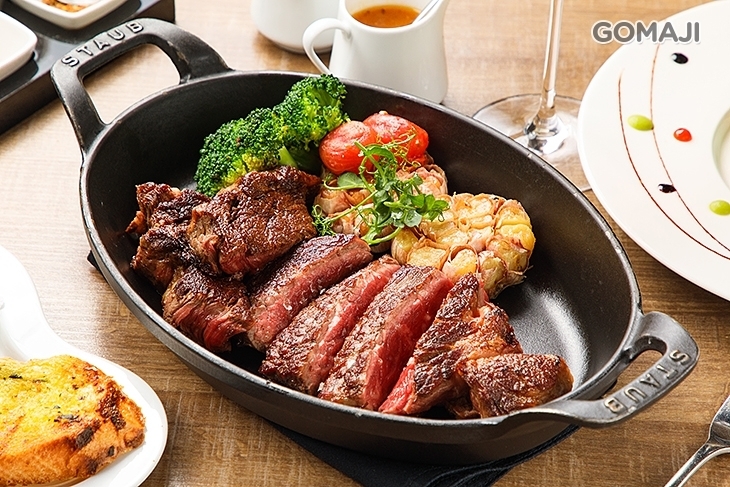 À Point Steak & Bar 艾朋牛排餐酒館