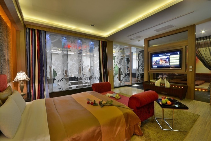 台中-夏都精品汽車旅館