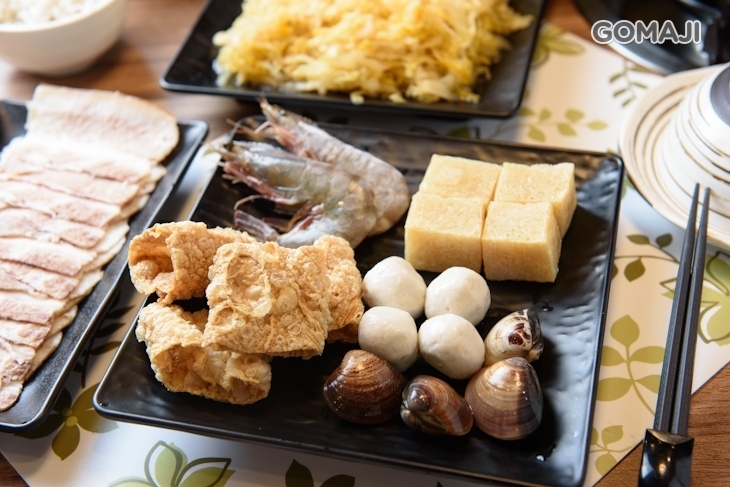 家鍋火鍋(東北酸菜鍋)