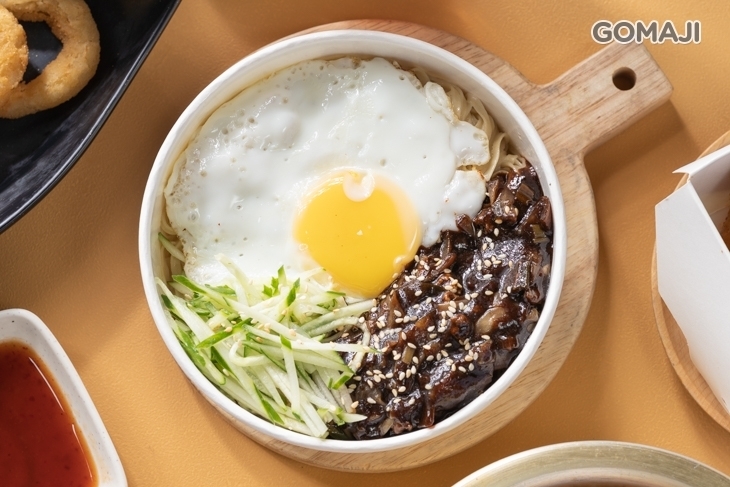 歐八不是阿啾喜(高雄六合店)