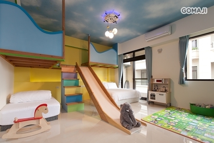 宜蘭-蝶舞新群親子溜滑梯電梯民宿