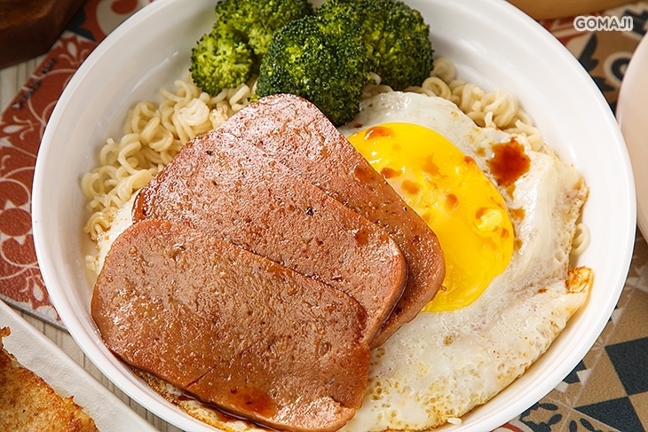 蒸棧食堂