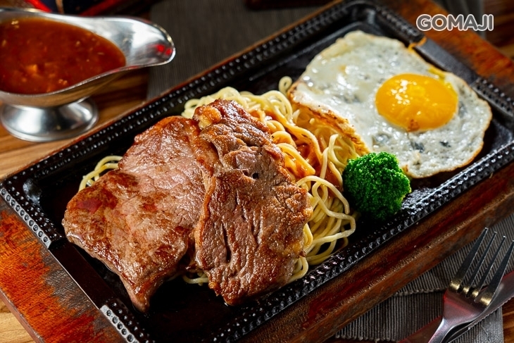 布丁牛板烤牛排