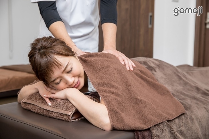 何師父傳統整復推拿