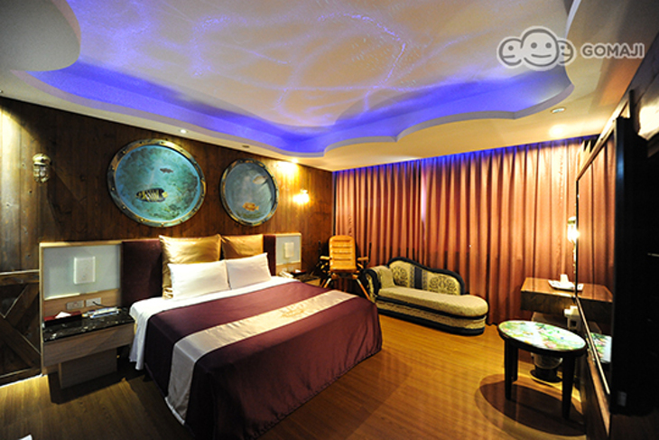 新竹-紫晶彩繪汽車旅館