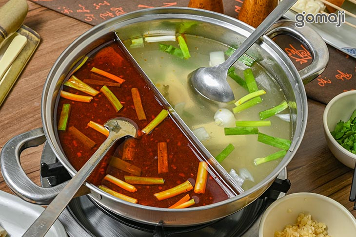 老怪串串麻辣火鍋