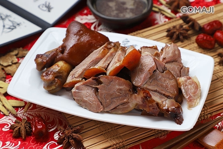 安可盧萬巒豬腳