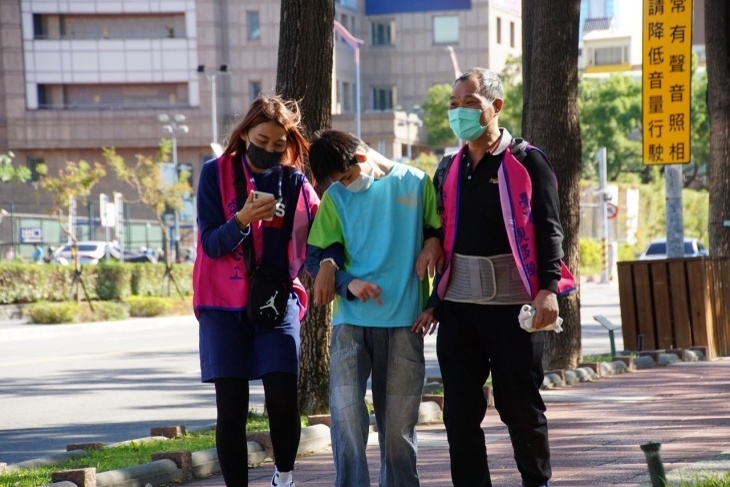 中部視多障路跑與家長喘息照顧