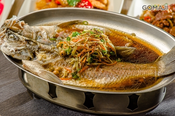 這隻雞中式料理