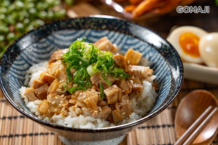 青龍屋臺拉麵