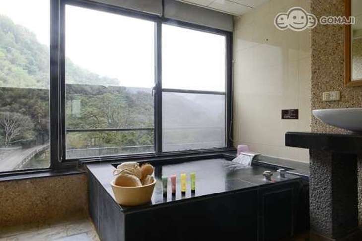 新竹尖石錦屏美人湯館